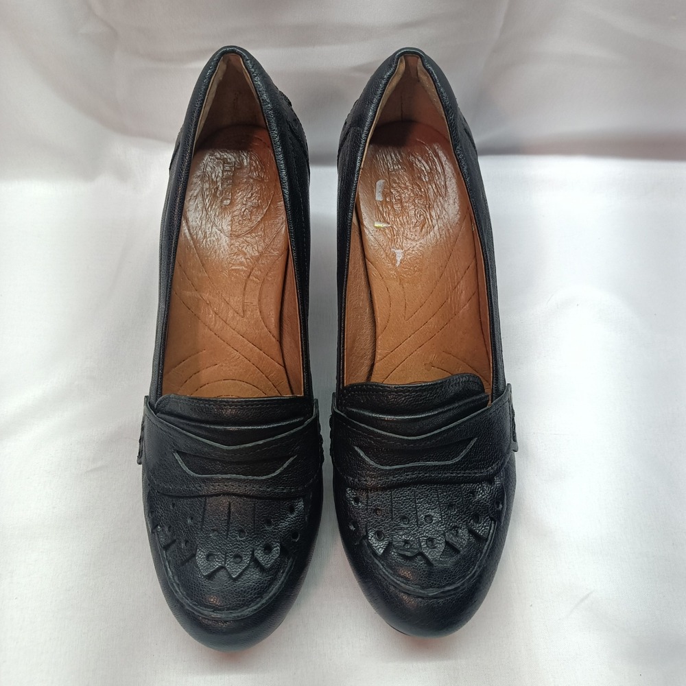 Clarks Womens Black Leather Kiltie Penny Loafer Block Heels Size 7.5M Preppy - Picture 2 of 9